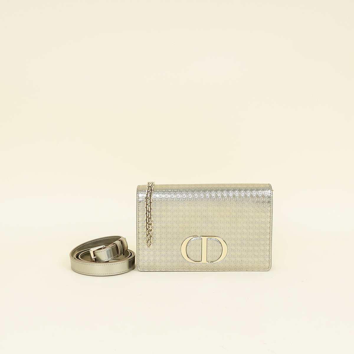 Dior 30 Montaigne Shoulder Bag - Rovelle Bags