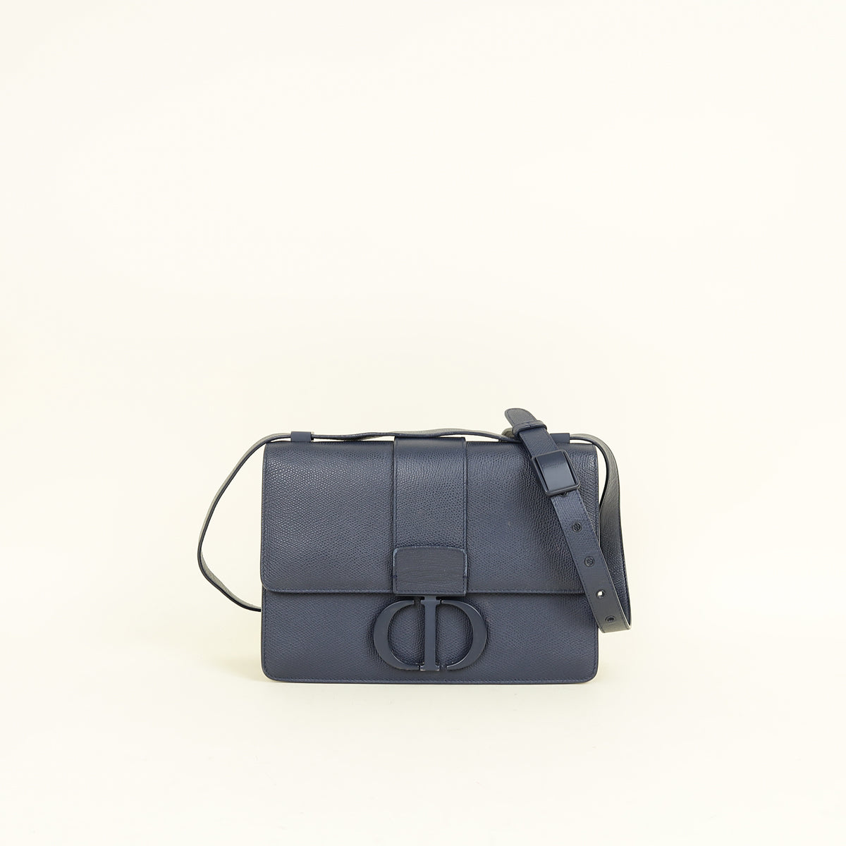 Dior 30 Montaigne Shoulder Bag - Rovelle Bags