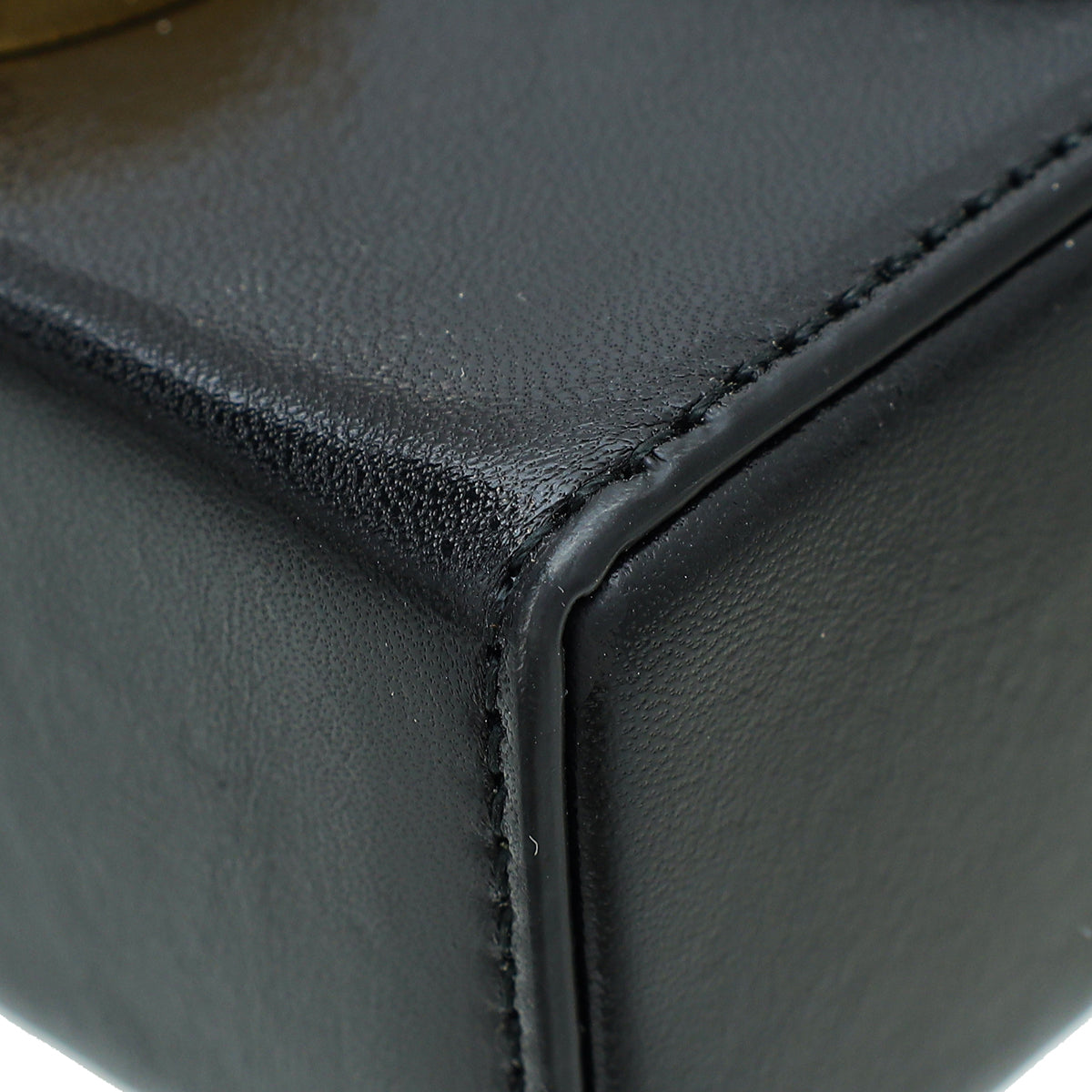 Dior 30 Montaigne Shoulder Bag - Rovelle Bags