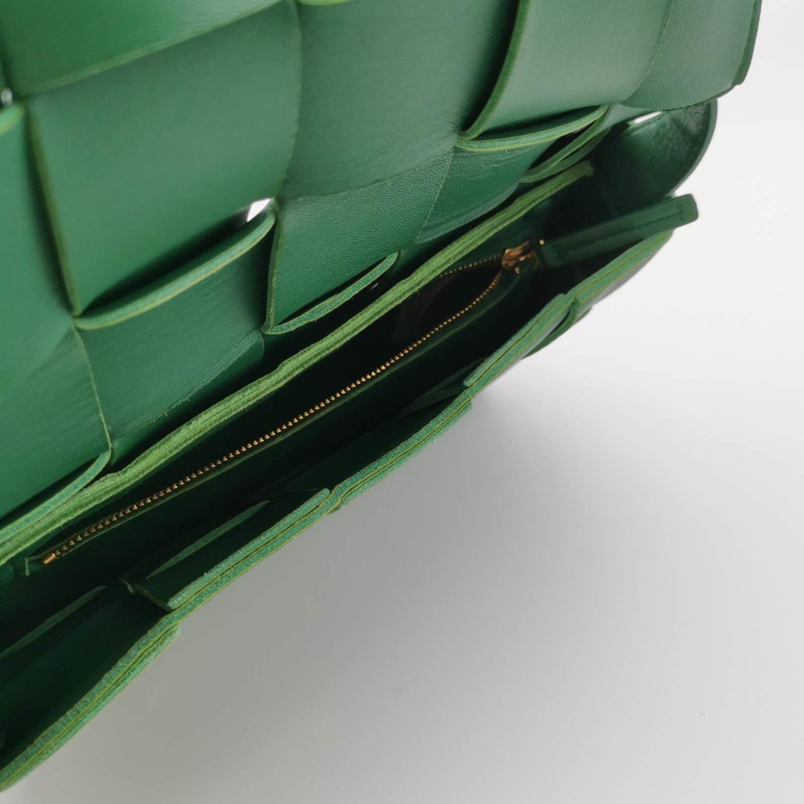 Bottega Veneta Cassette Crossbody - Rovelle Bags