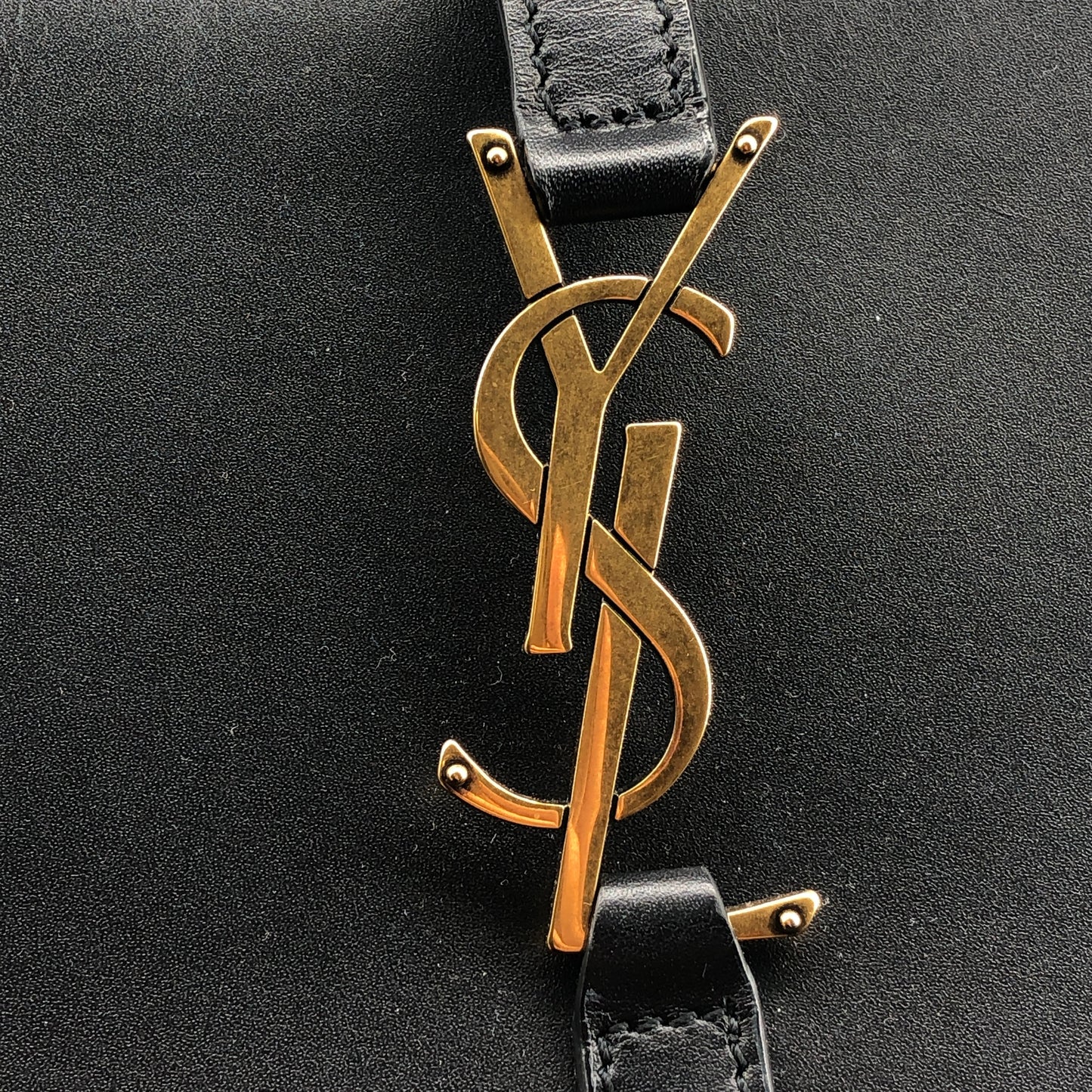 Saint Laurent Le 5 à 7 Smooth Leather Hobo Shoulder Bag Black
