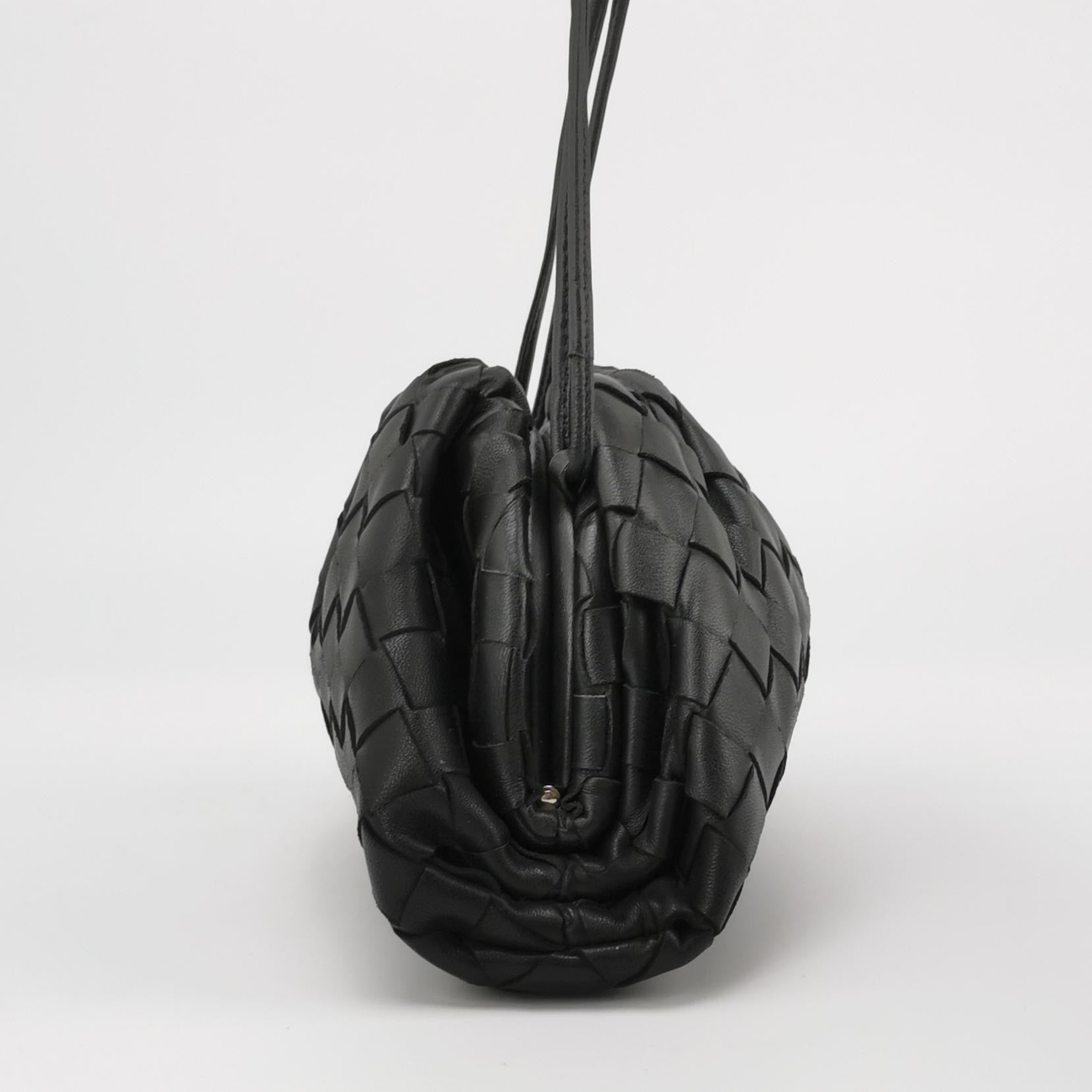 Bottega Veneta Pouch Crossbody - Rovelle Bags