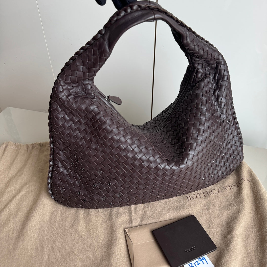 Bottega Veneta Veneta Shoulder Bag - Rovelle Bags