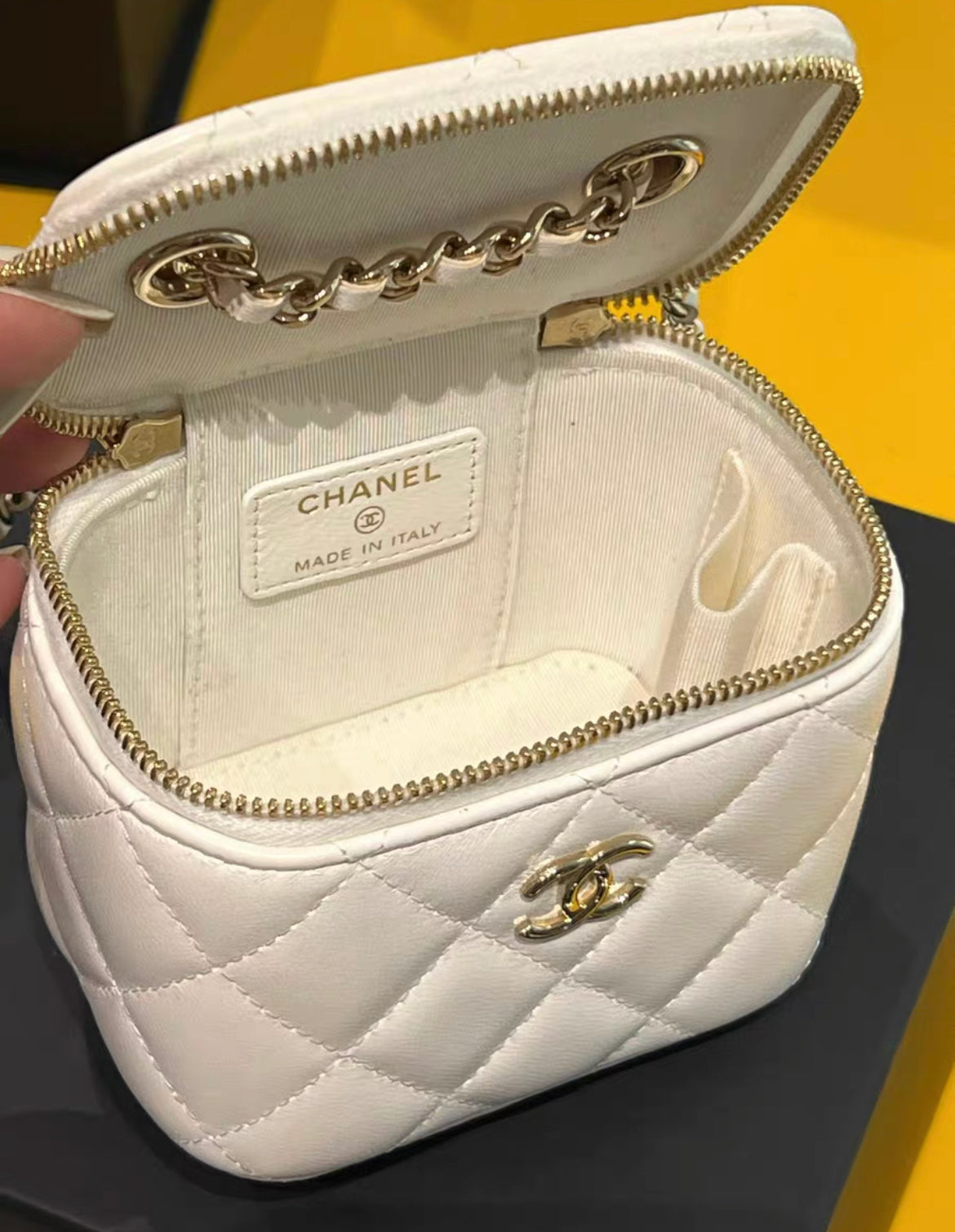 Chanel Vanity Clutch - Rovelle Bags