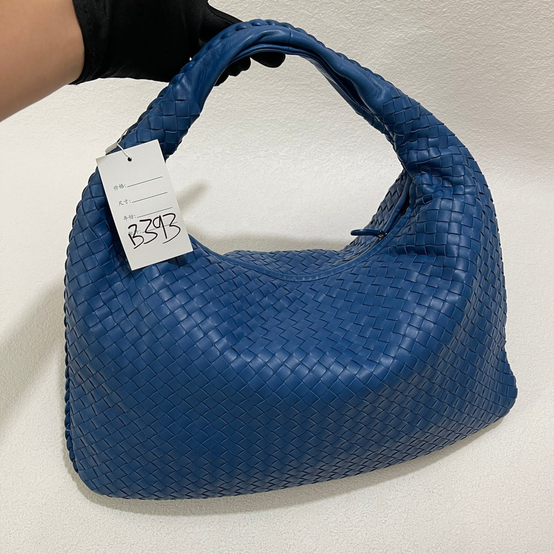 Bottega Veneta Veneta Shoulder Bag - Rovelle Bags