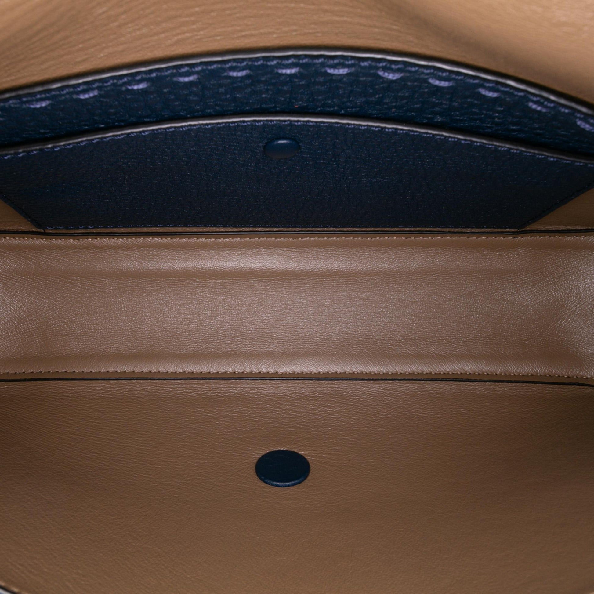 Fendi Baguette Shoulder Bag - Rovelle Bags