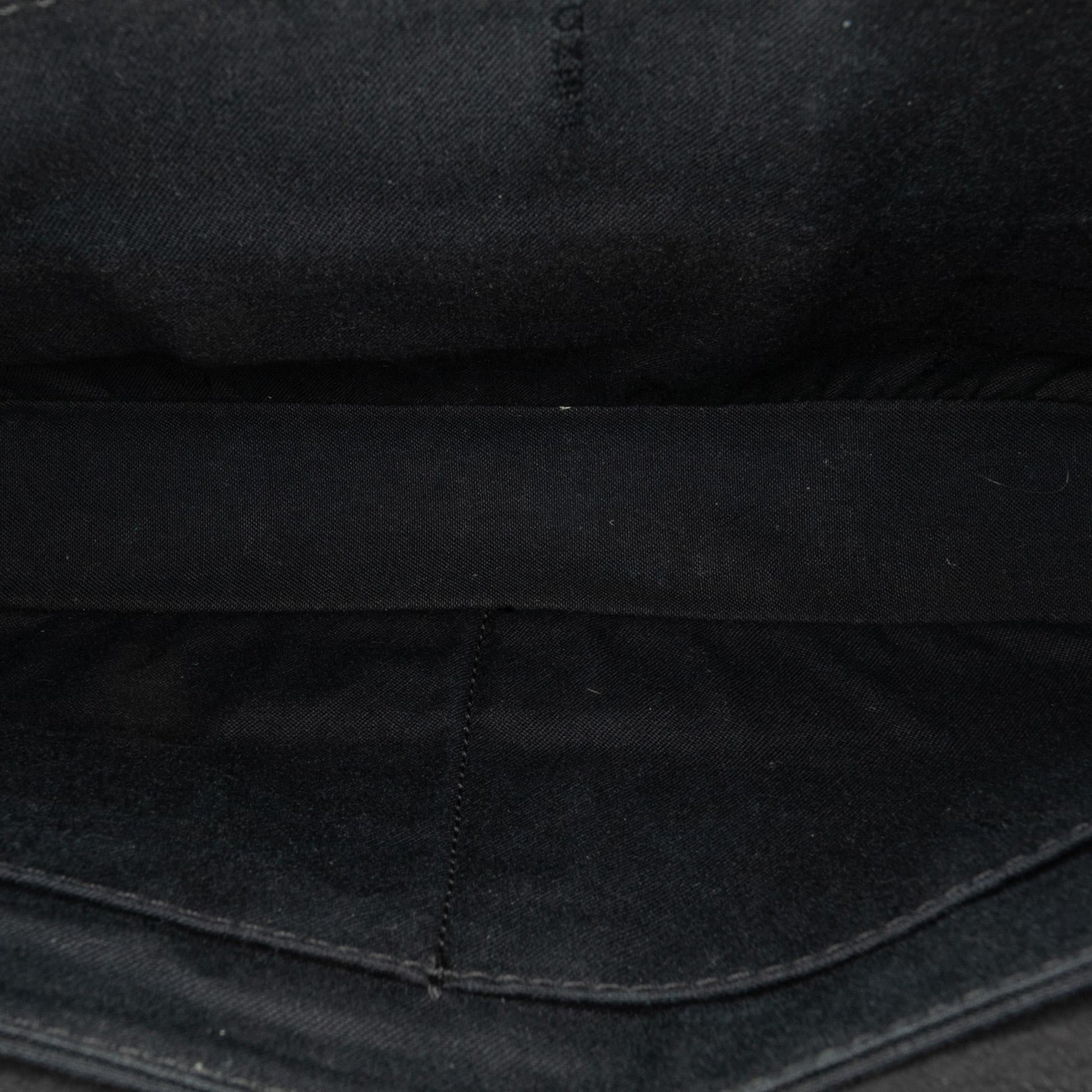 Fendi Baguette Shoulder Bag - Rovelle Bags