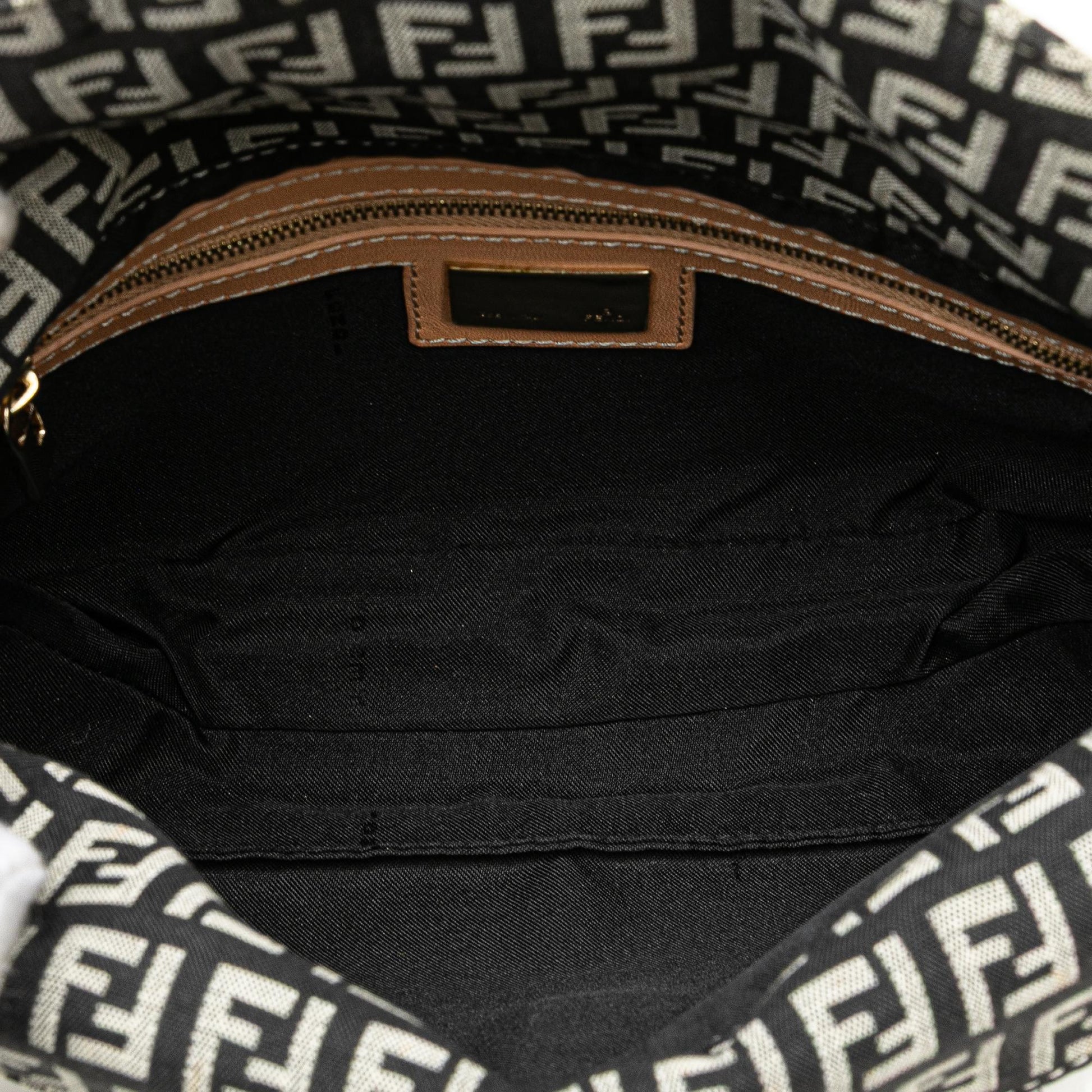 Fendi Shoulder Bag - Rovelle Bags