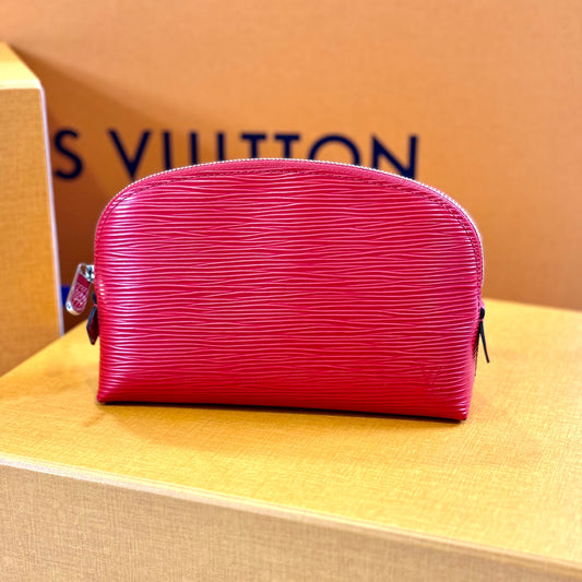 Louis Vuitton - Pochette cuir épi