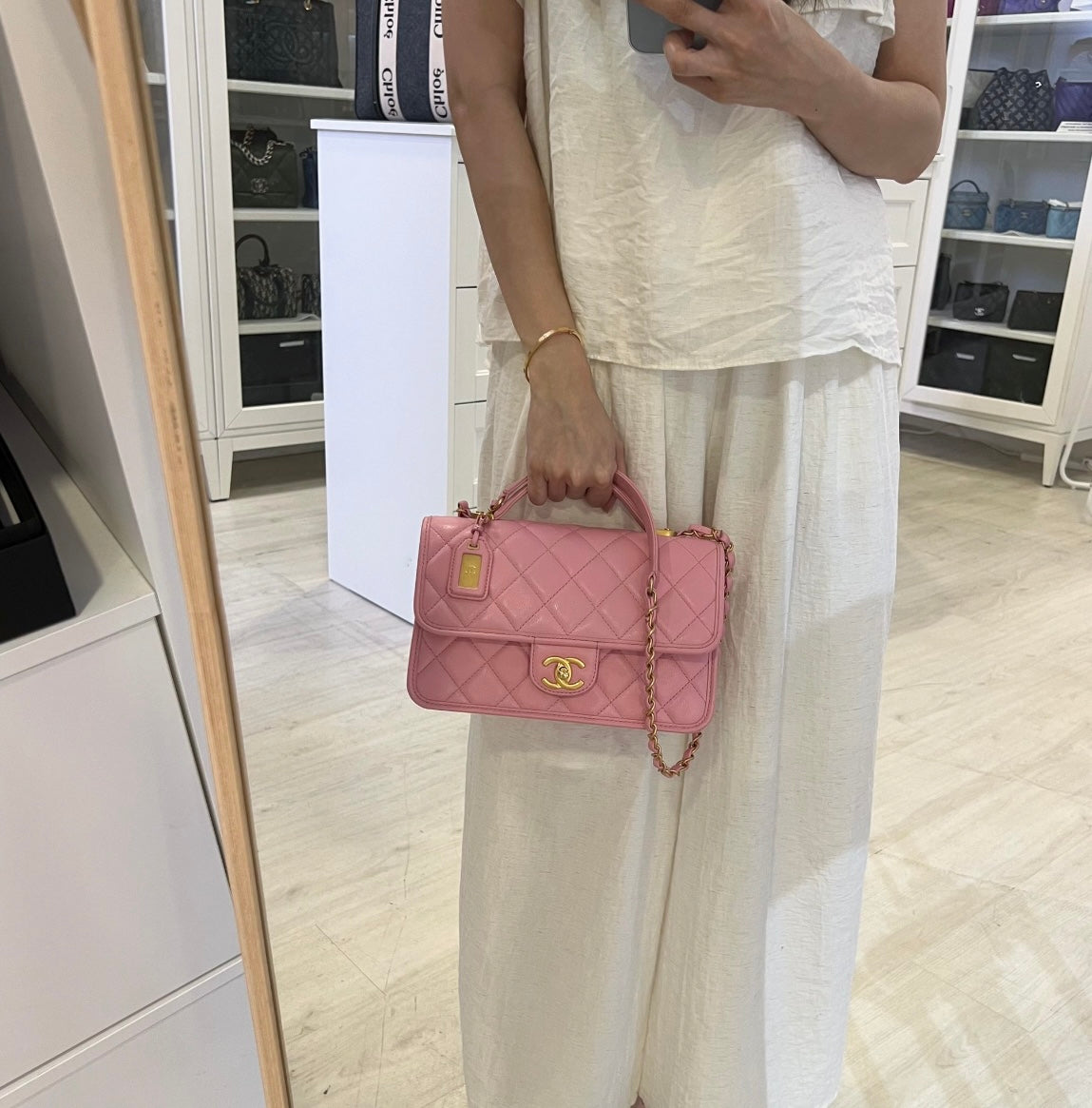Chanel 22K Seasonal Flap with Top Flap Bag - Rovelle Bags