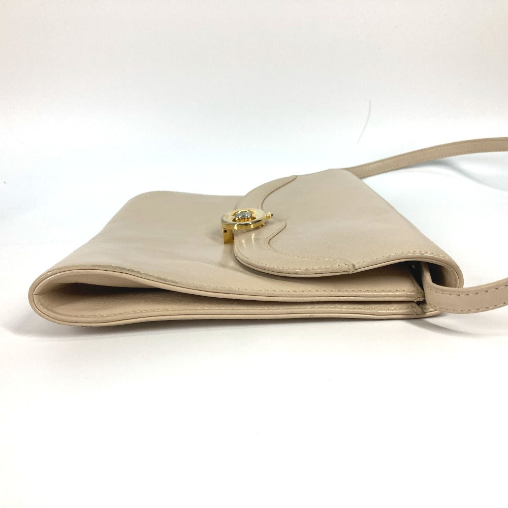 CELINE Shoulder Bag leather beige Pochette bag Crossbody Triomphe Women Secondhand