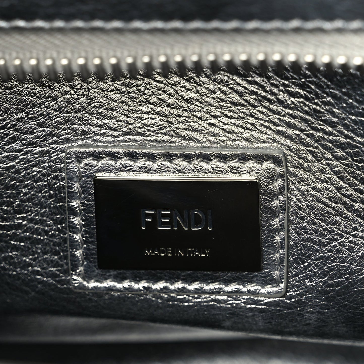 Fendi Vitello Catalan Mirror Medium Peekaboo Iconic Satchel Argento