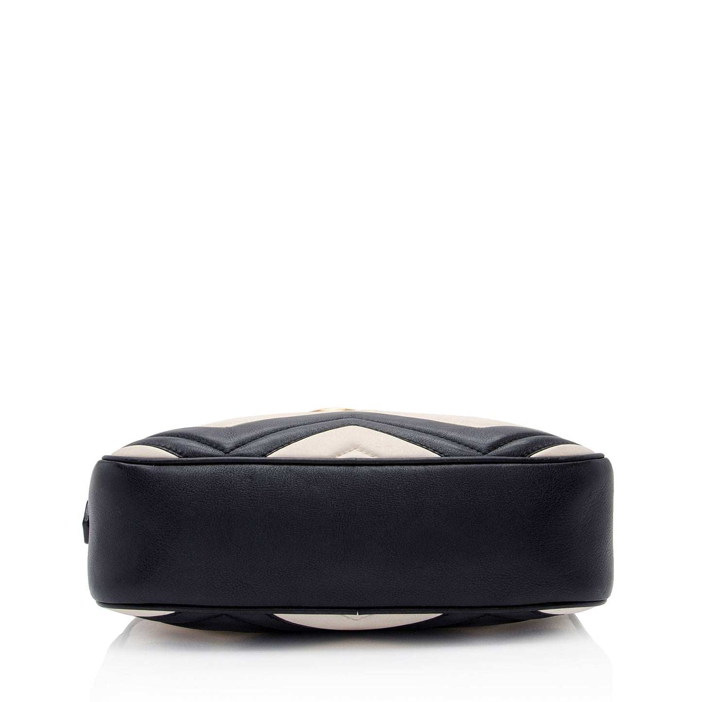 Gucci Matelasse Leather GG Marmont Small Shoulder Bag (SHF-cKg6iD)