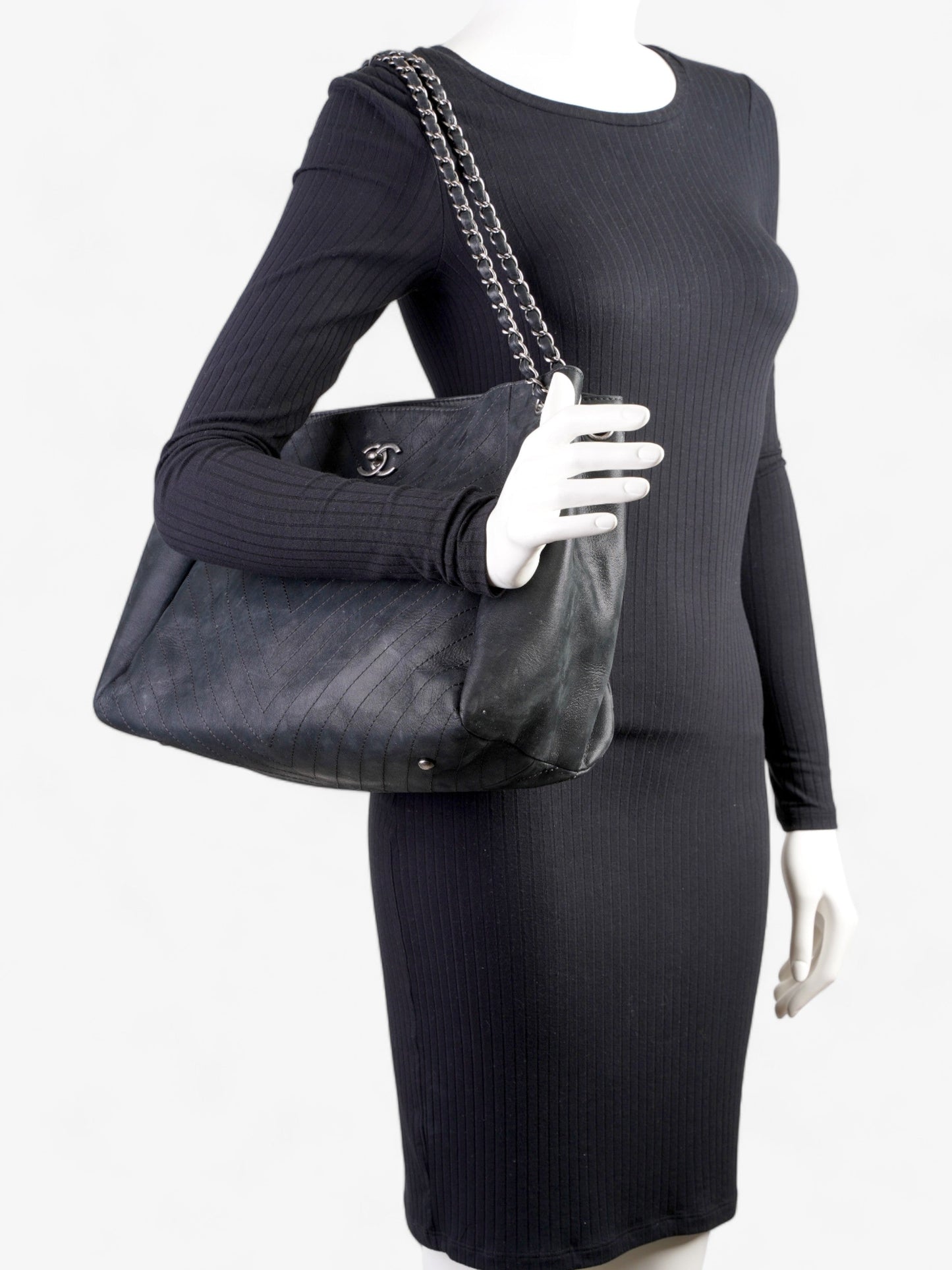 Chanel Tote - Rovelle Bags