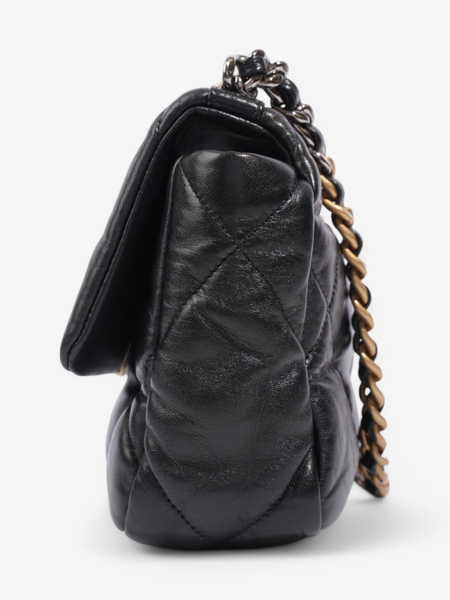 Chanel Chanel 19 Shoulder Bag - Rovelle Bags
