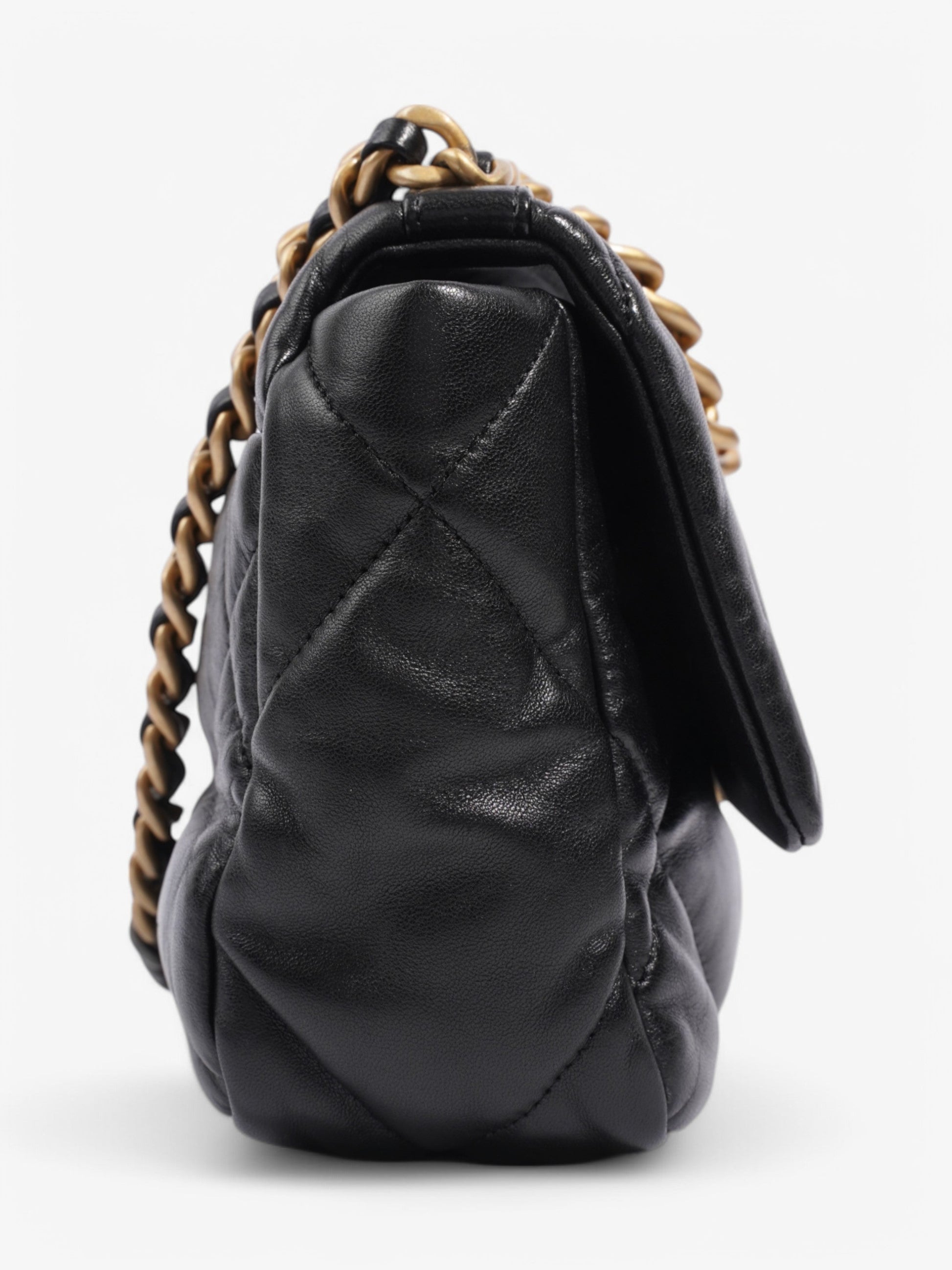 Chanel Chanel 19 Shoulder Bag - Rovelle Bags