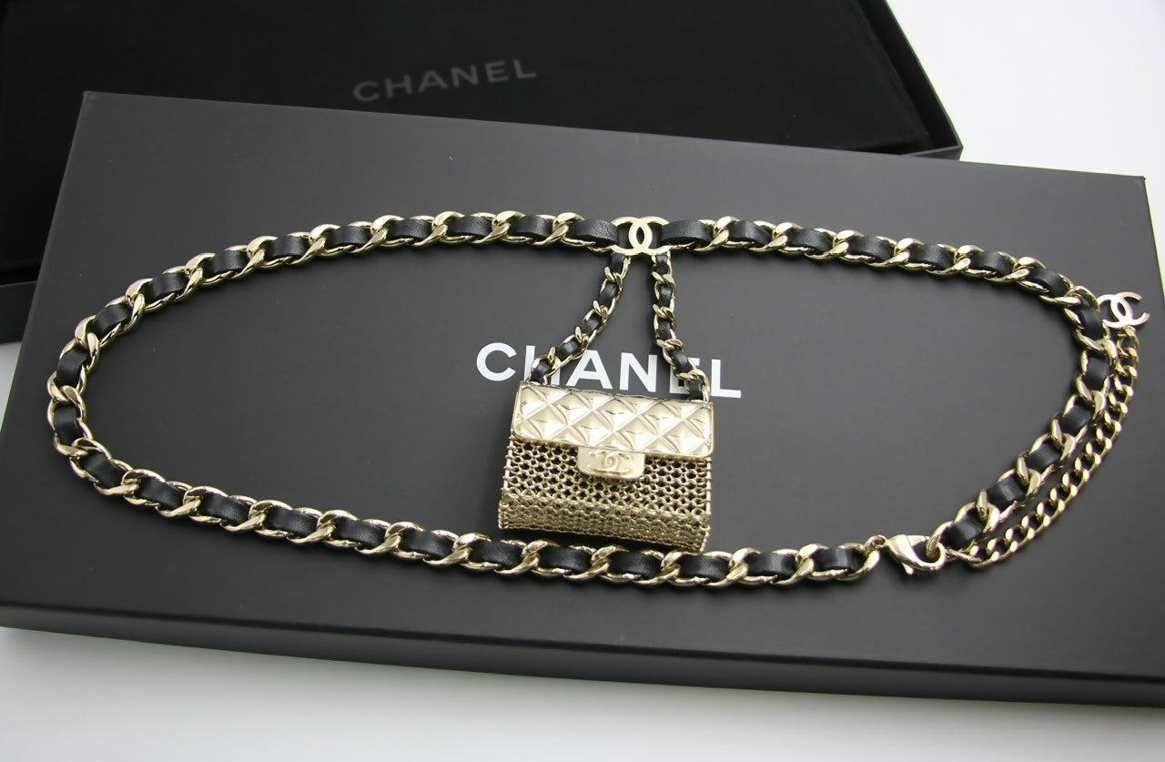 Chanel Handbag - Rovelle Bags