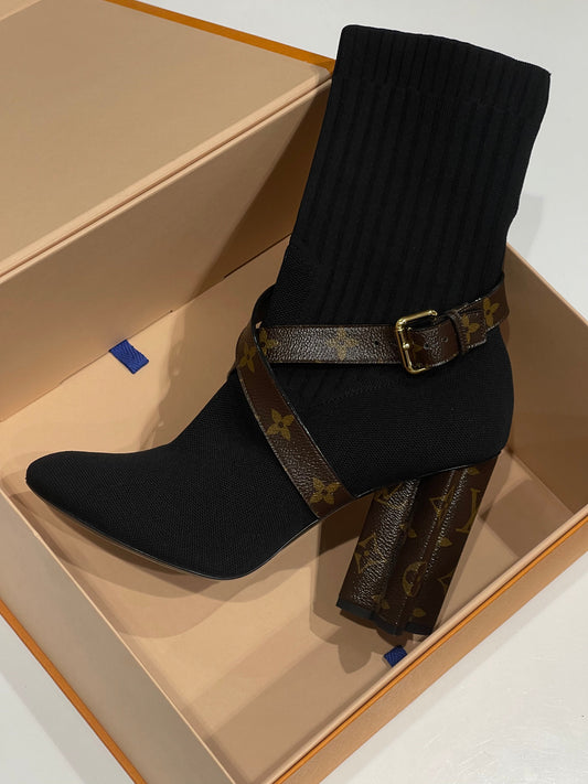 Louis Vuitton - Bottines chaussettes T40