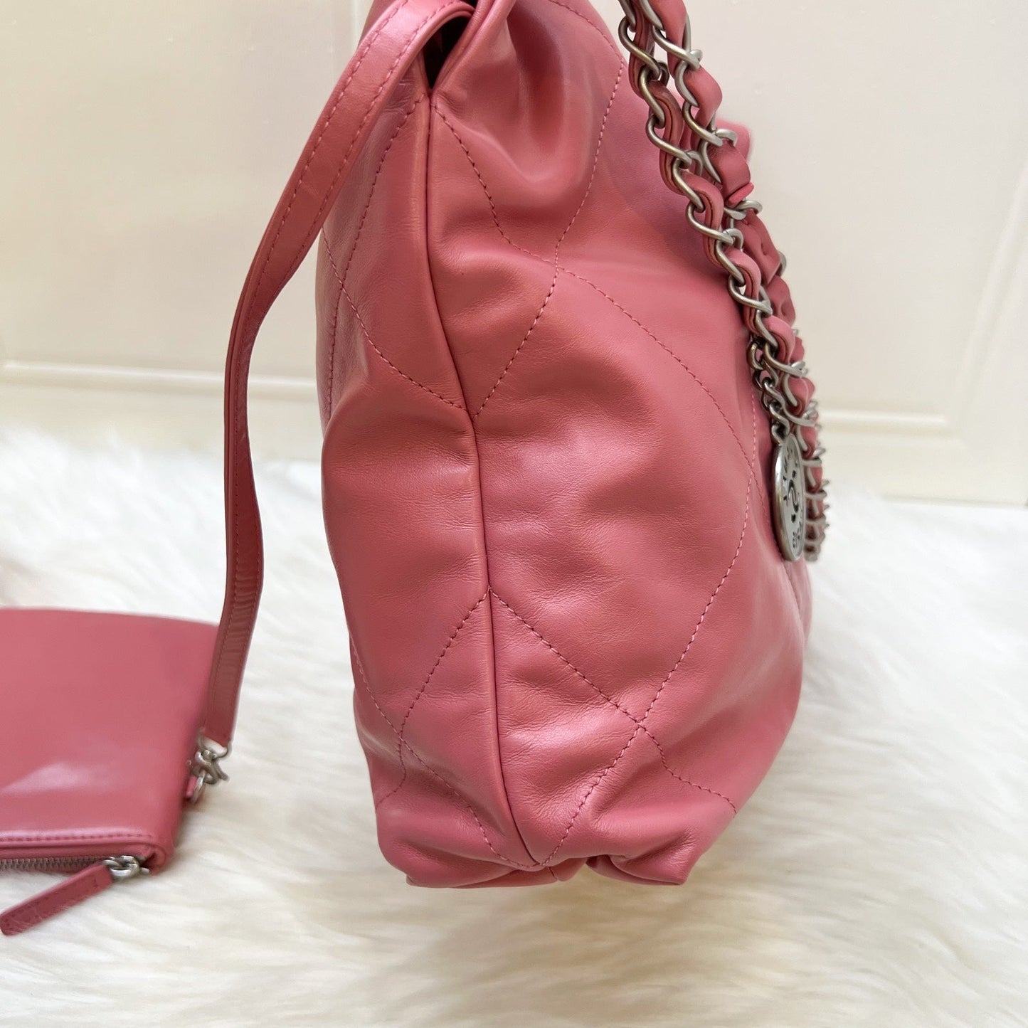 Chanel 22 Small Hobo Hobo Bag - Rovelle Bags
