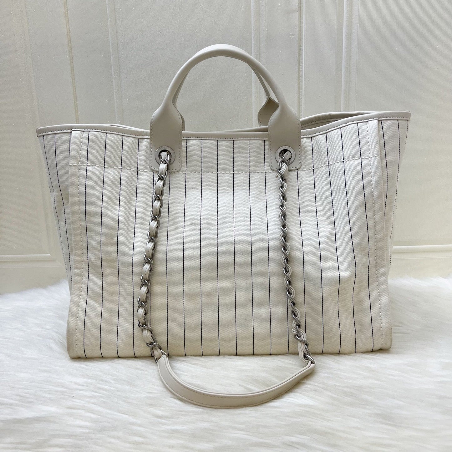 Chanel Medium / Large Deauville Tote Tote Bag - Rovelle Bags