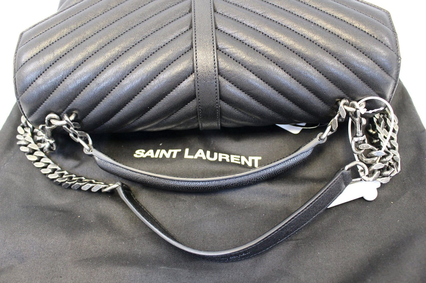 Saint Laurent Envelope Shoulder Bag - Rovelle Bags