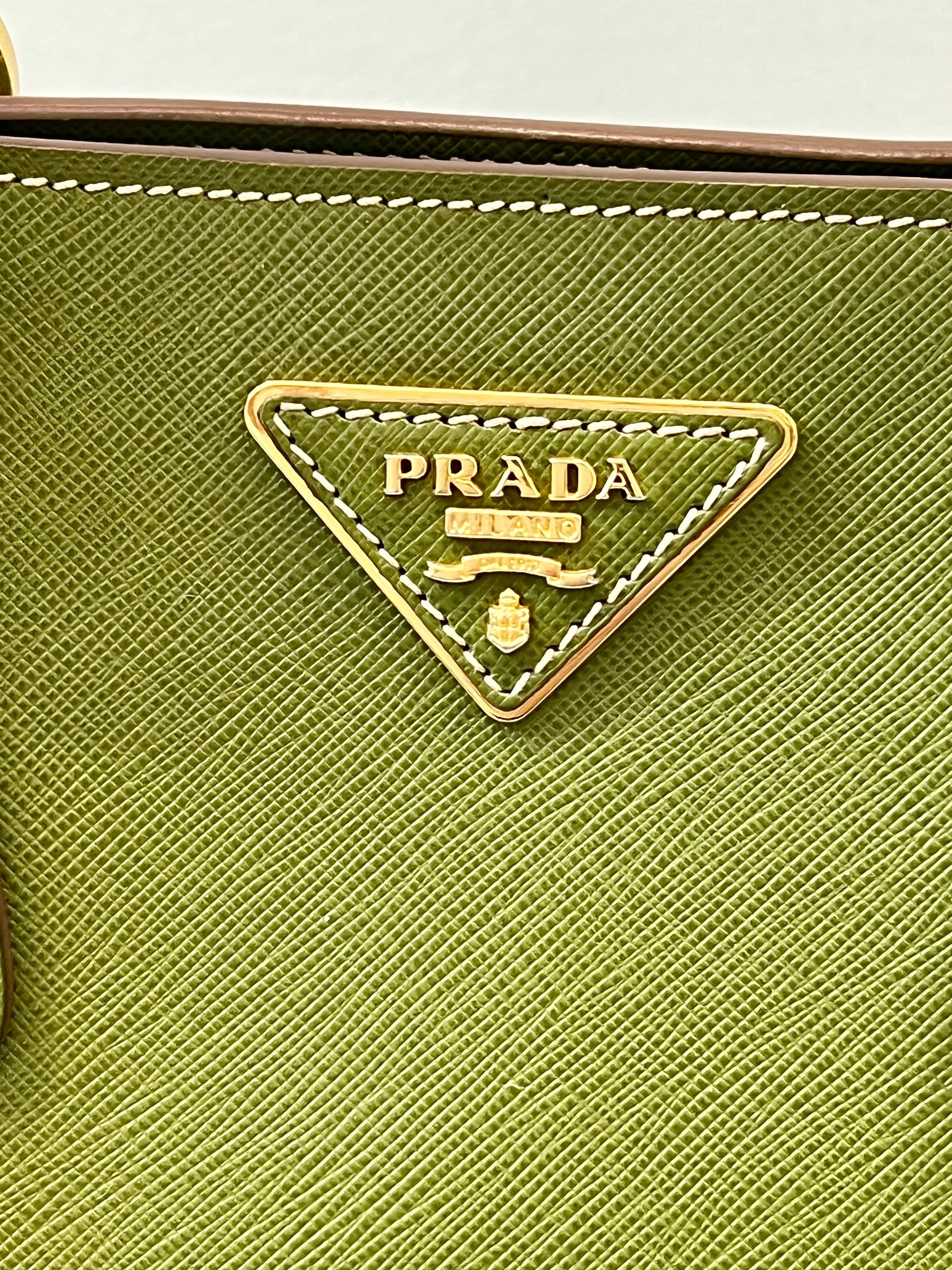 Prada Saffiano Tote - Rovelle Bags