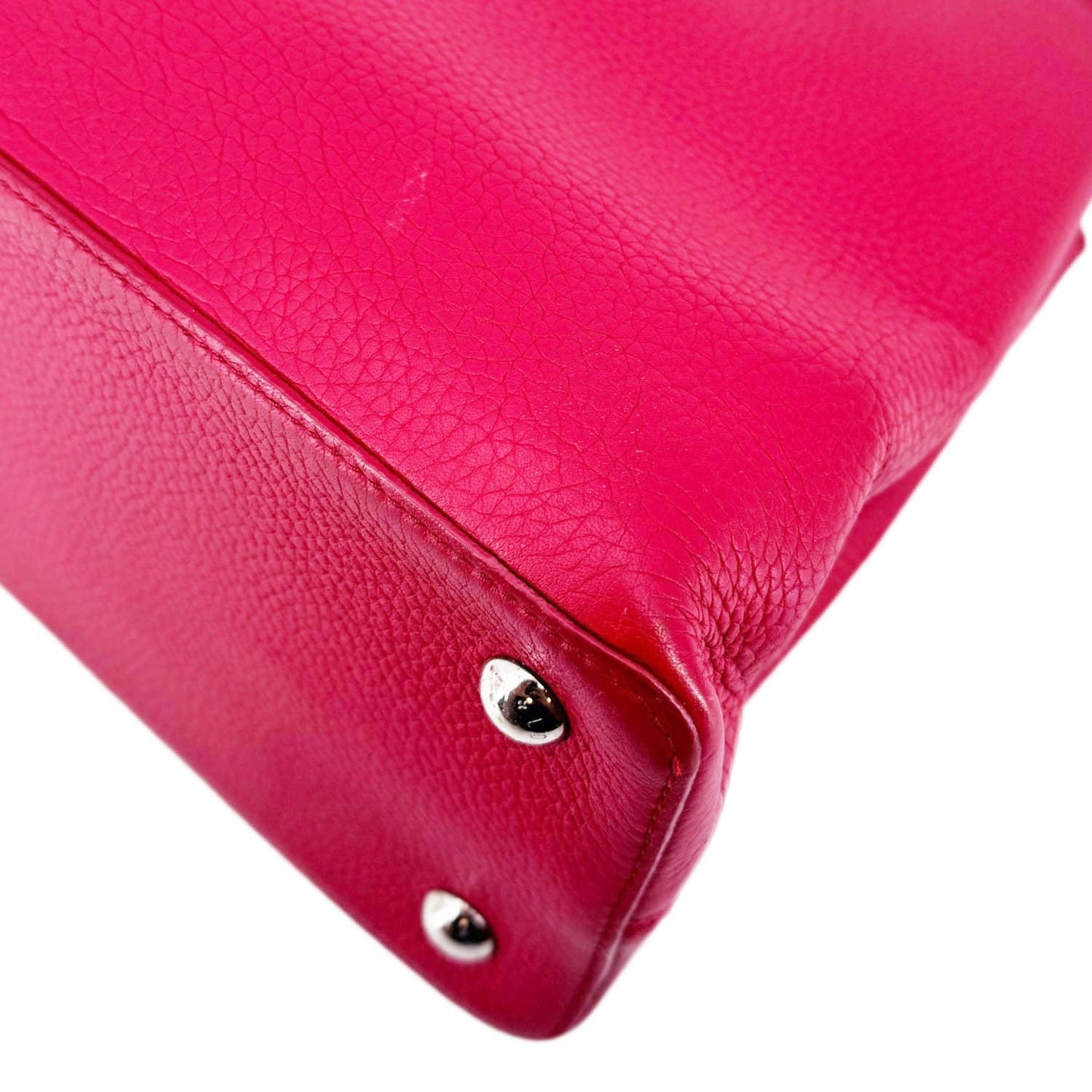LOUIS VUITTON Capucines MM Taurillon Leather Satchel Bag Red