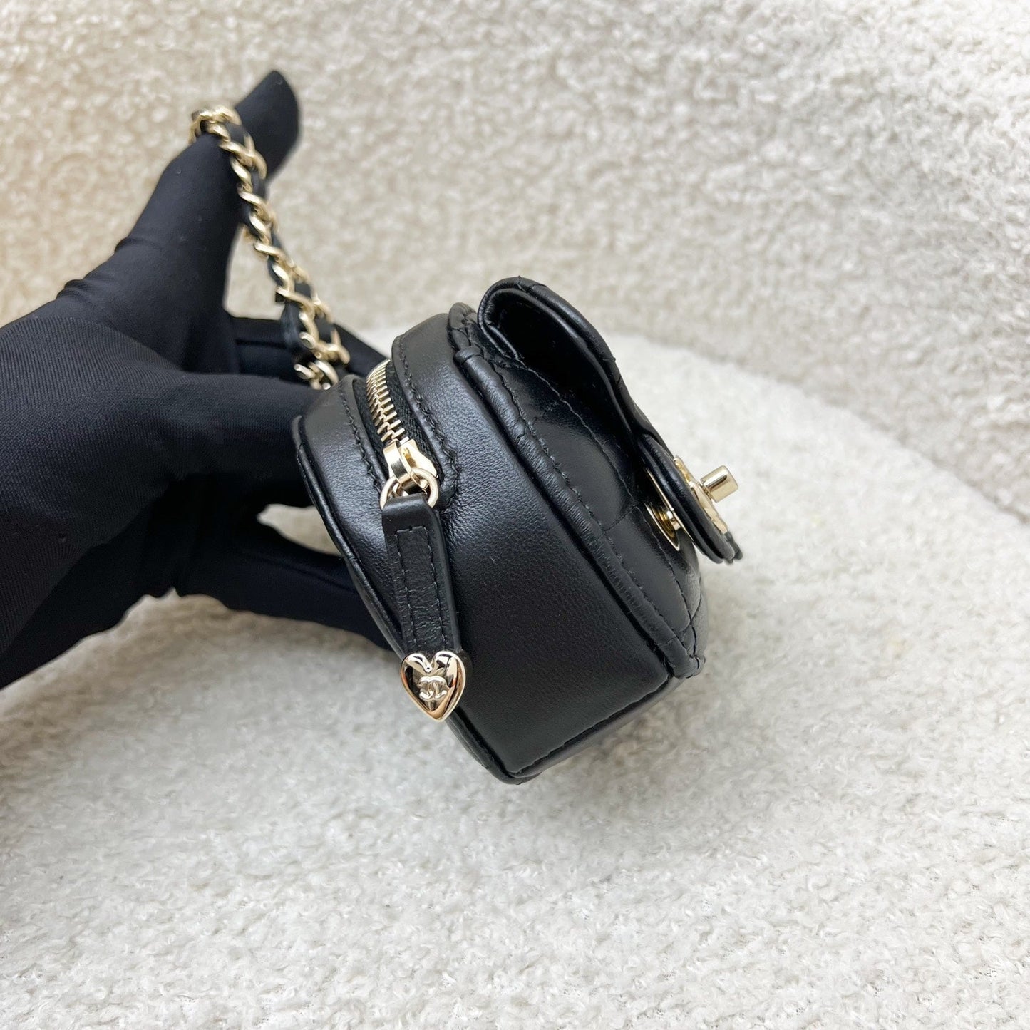 Chanel 25B Mini Heart Handbag - Rovelle Bags