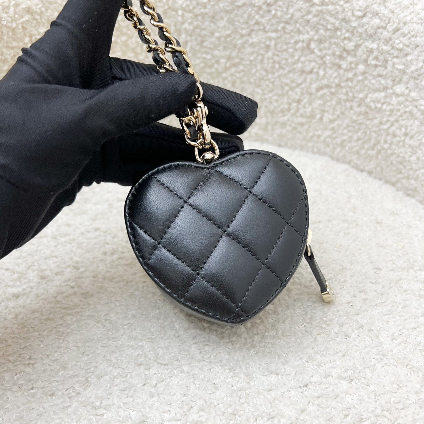 Chanel 25B Mini Heart Handbag - Rovelle Bags