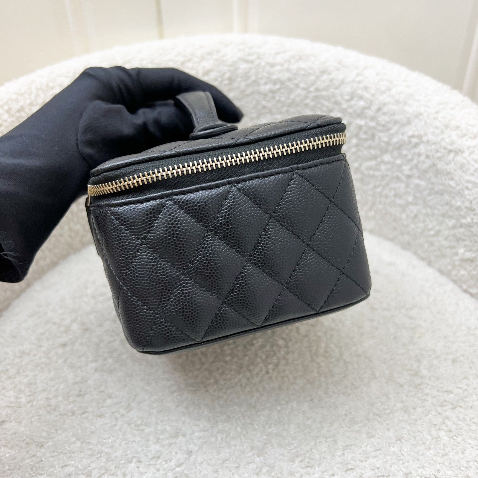 Chanel Jewellery Vanity Case with Top Handbag - Rovelle Bags