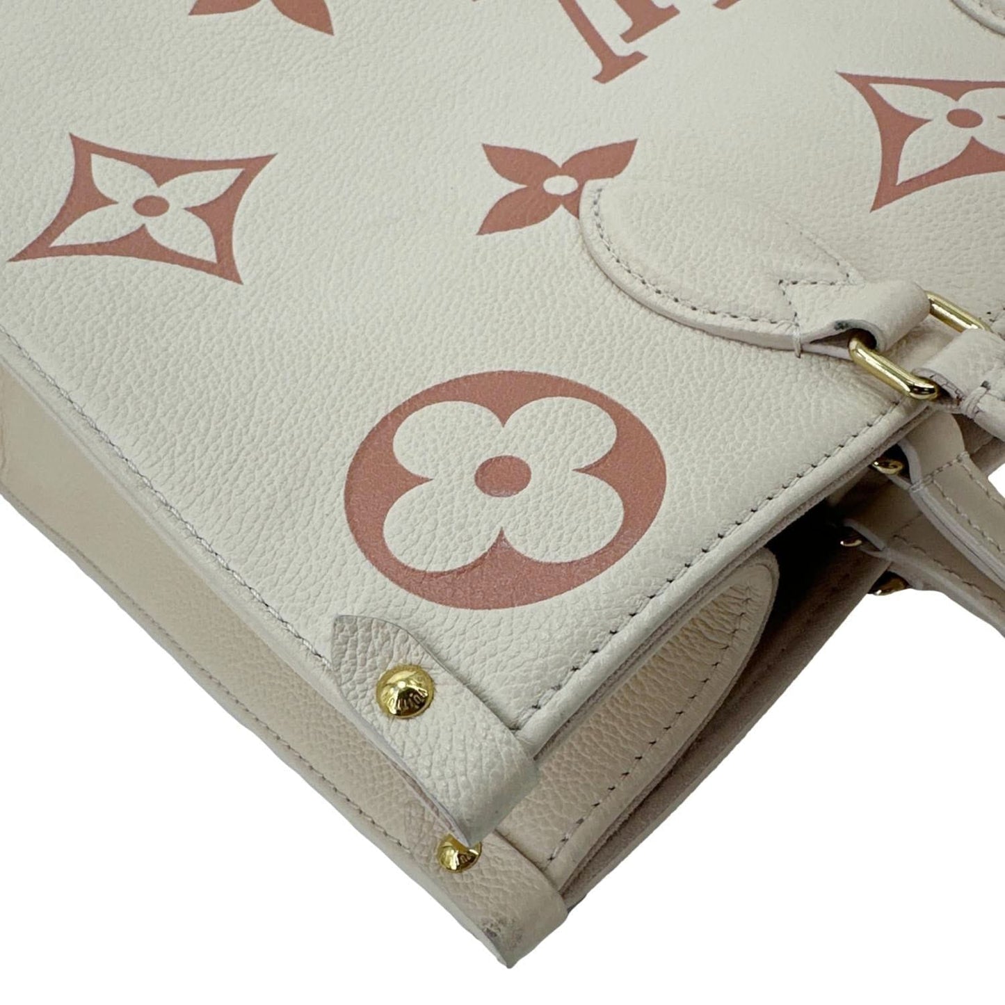 LOUIS VUITTON Onthego MM Giant Monogram Empreinte Leather Tote Bag Bicolor