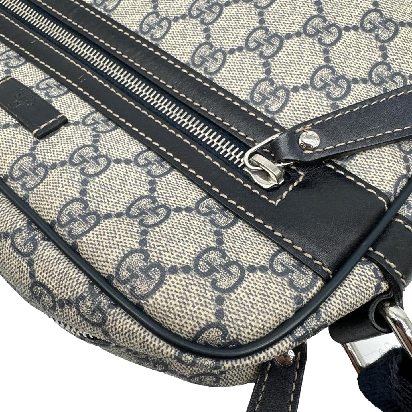 GUCCI GG Supreme Canvas Messenger Bag Beige 201448