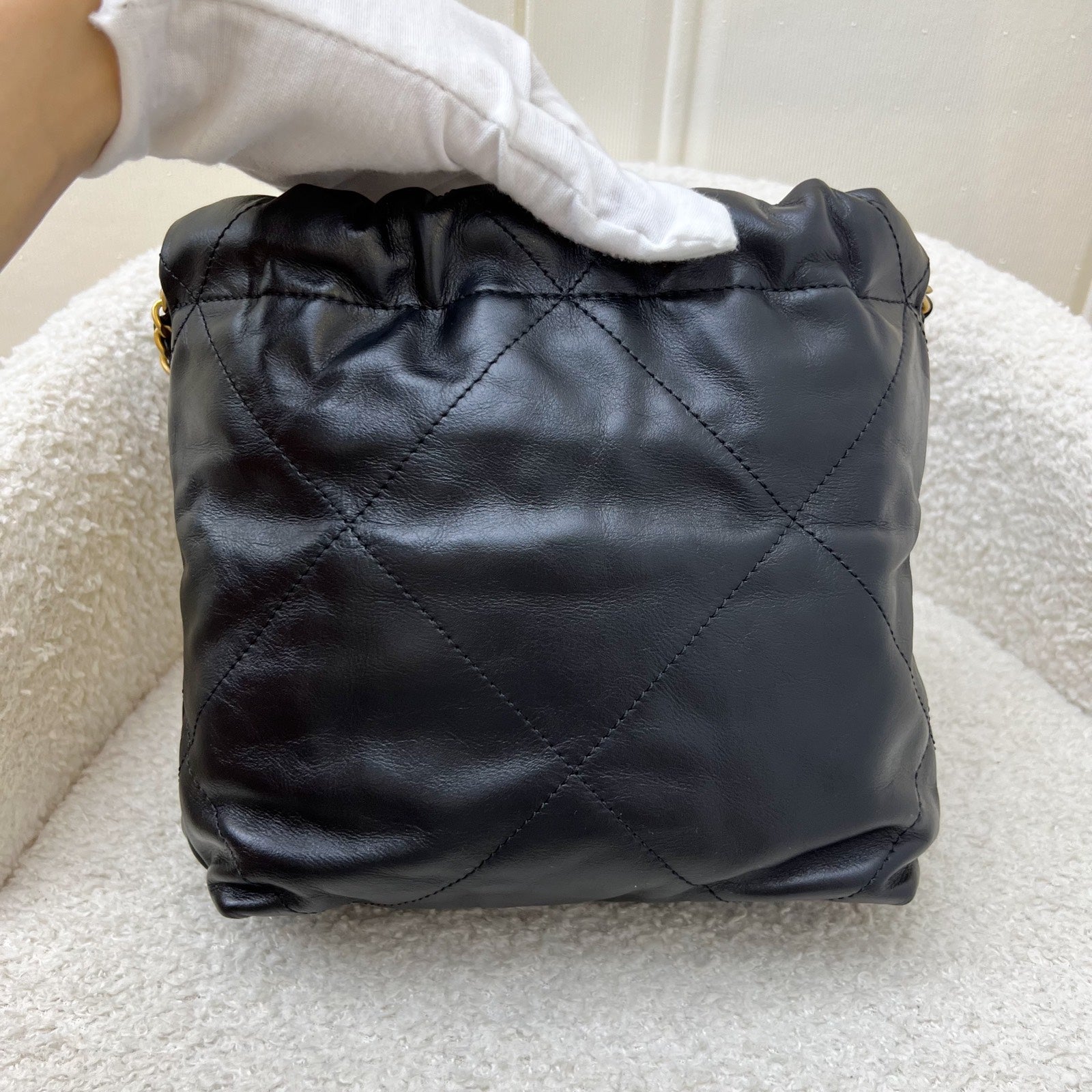 Chanel 22 Mini Hobo Handbag - Rovelle Bags