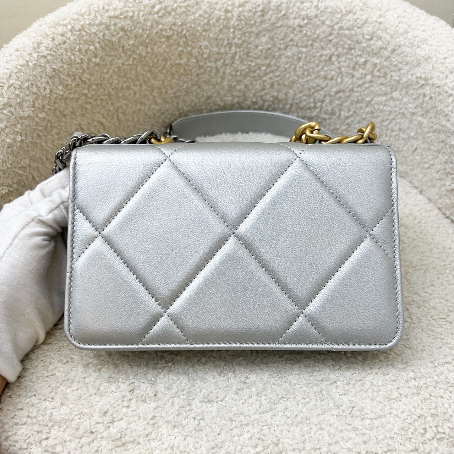 Chanel 19 Wallet on Chain WOC Crossbody Bag - Rovelle Bags