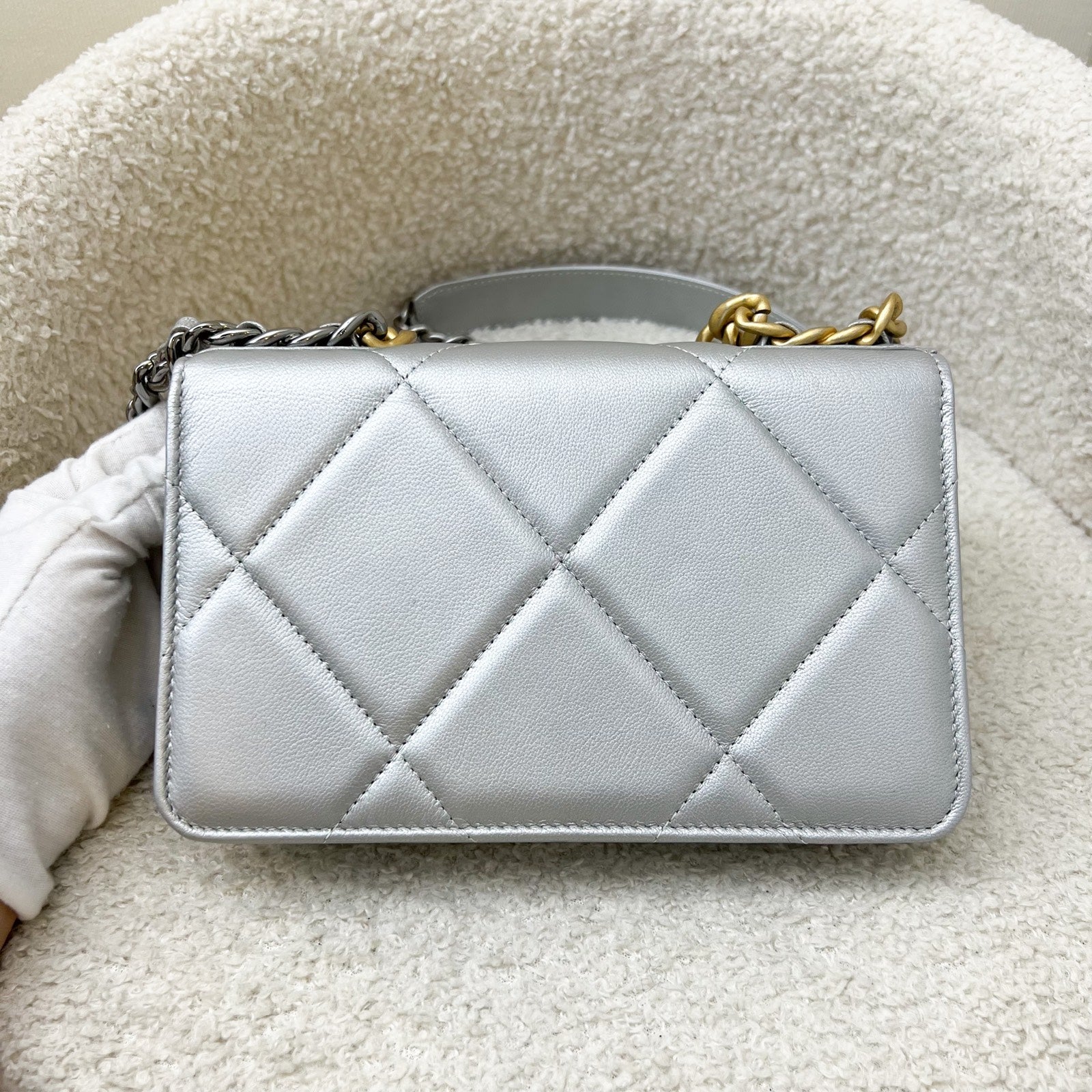 Chanel 19 Wallet on Chain WOC Crossbody Bag - Rovelle Bags