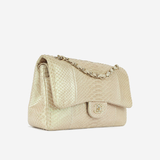 Chanel Classic Flap Shoulder Bag - Rovelle Bags