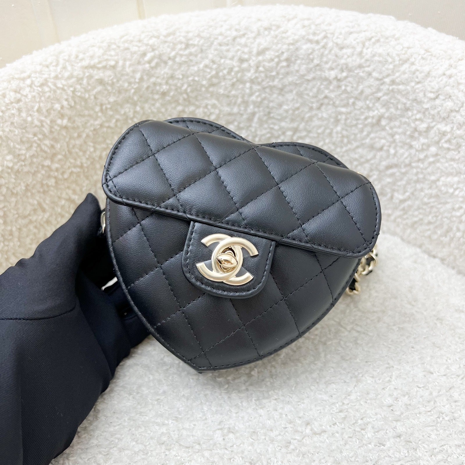 Chanel Mini Heart Clutch with Chain Clutch Bag - Rovelle Bags