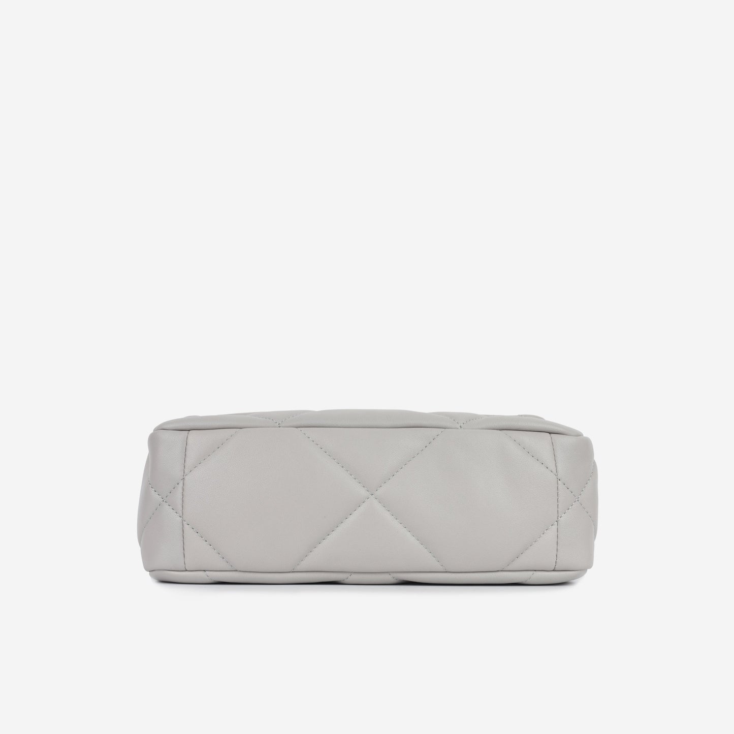 Chanel Chanel 19 Shoulder Bag - Rovelle Bags