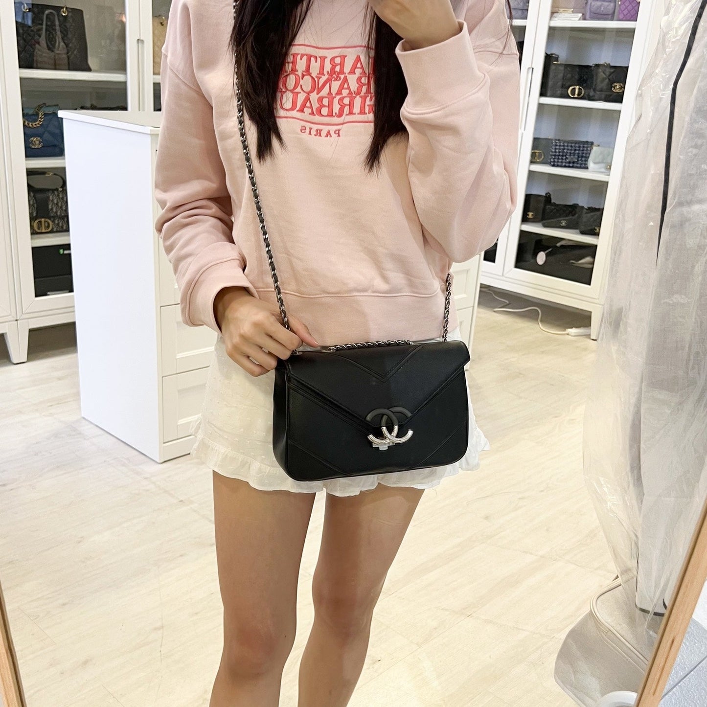 Chanel Macro Chevron Flap Flap Bag - Rovelle Bags