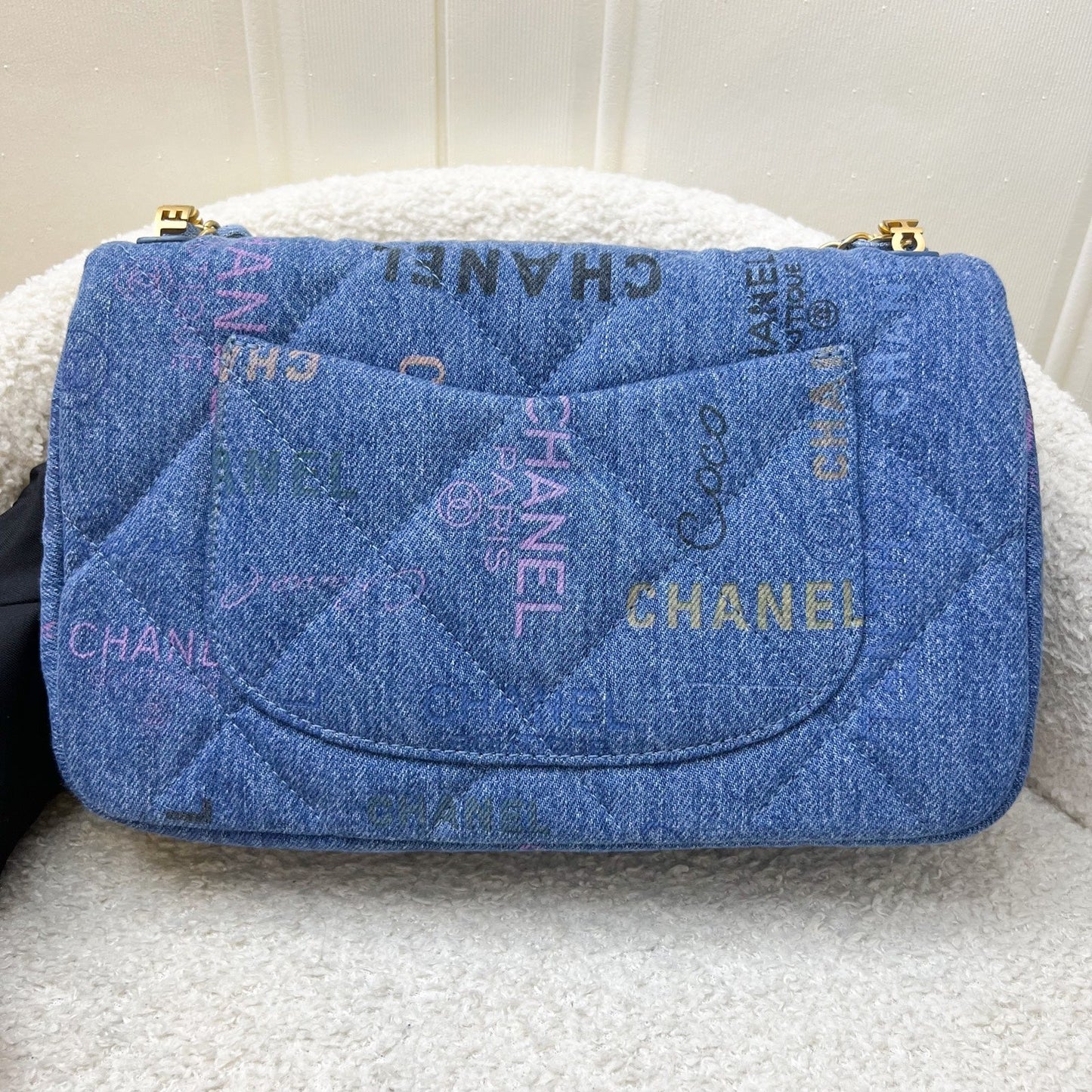 Chanel 22P Mood Medium Flap Flap Bag - Rovelle Bags