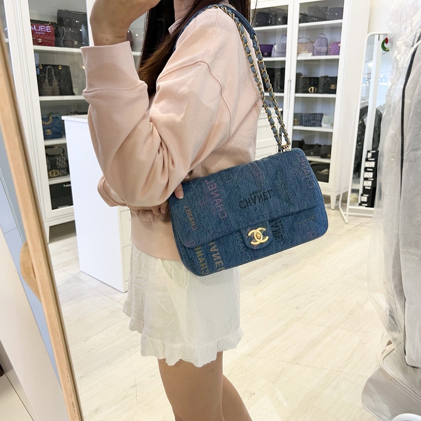 Chanel 22P Mood Medium Flap Flap Bag - Rovelle Bags