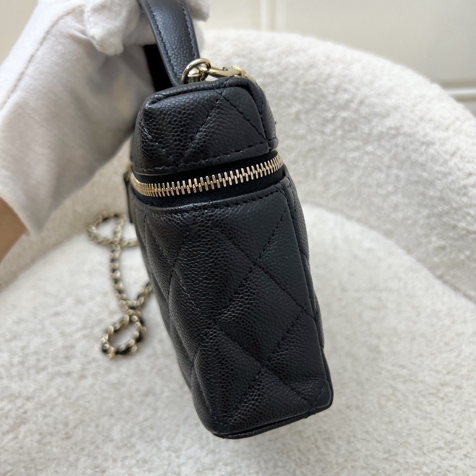 Chanel 25C Vanity / Clutch with Vanity Bag - Rovelle Bags