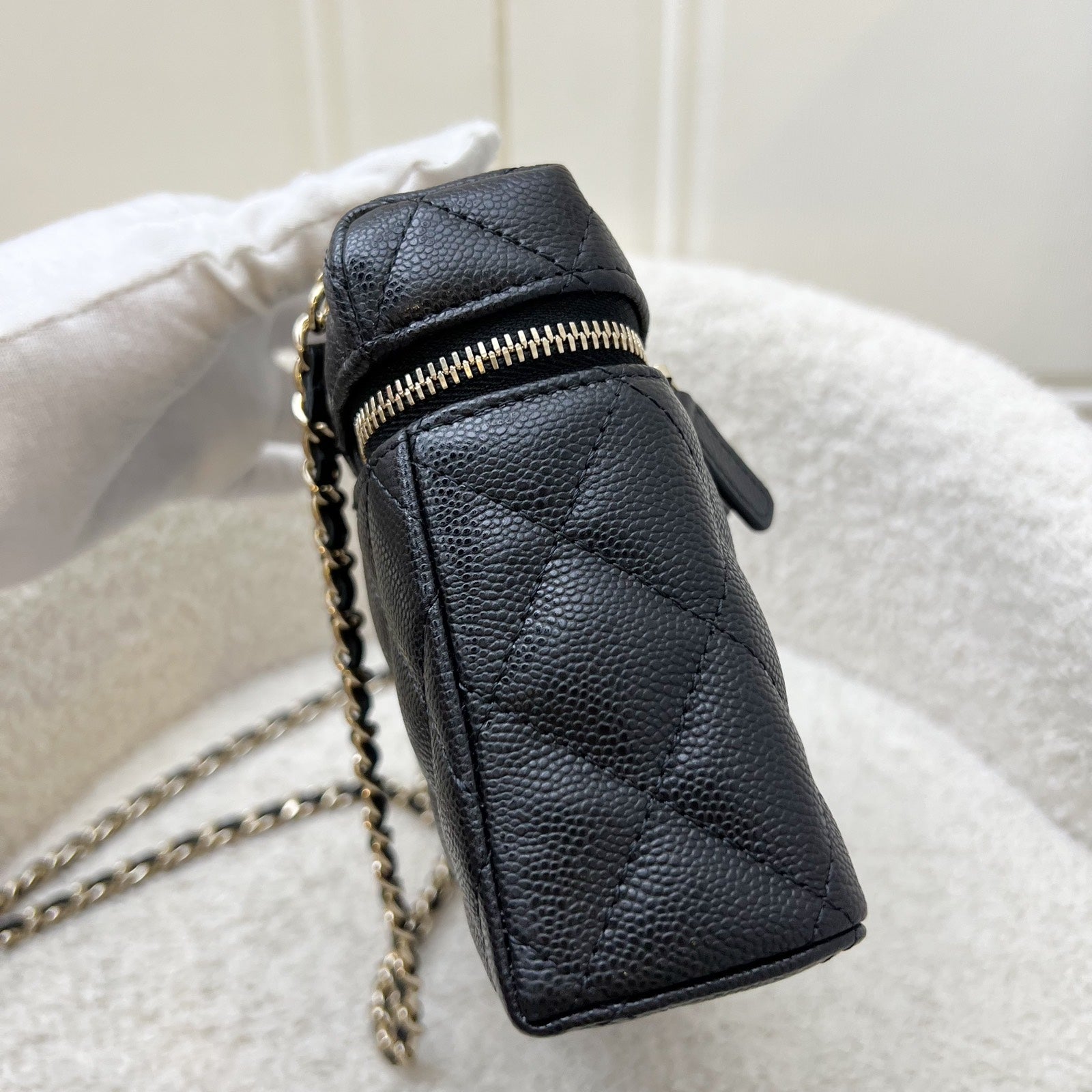 Chanel 25C Vanity / Clutch with Vanity Bag - Rovelle Bags