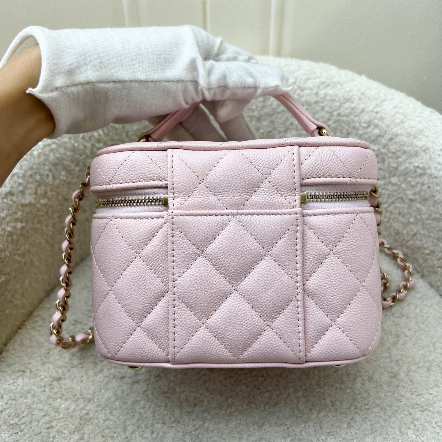 Chanel 22S Top Handle Vanity Case Handbag - Rovelle Bags