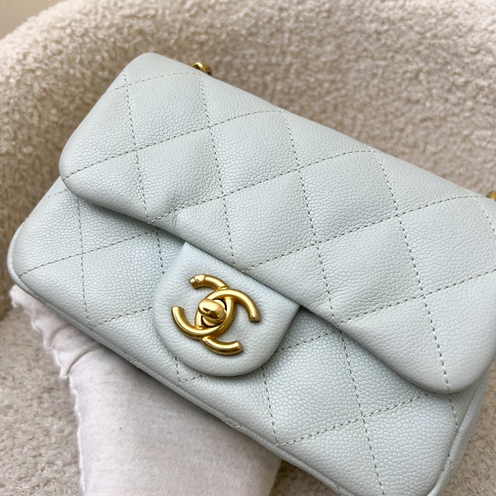 Chanel 24P Heart Adjustable Chain Small Flap Bag - Rovelle Bags