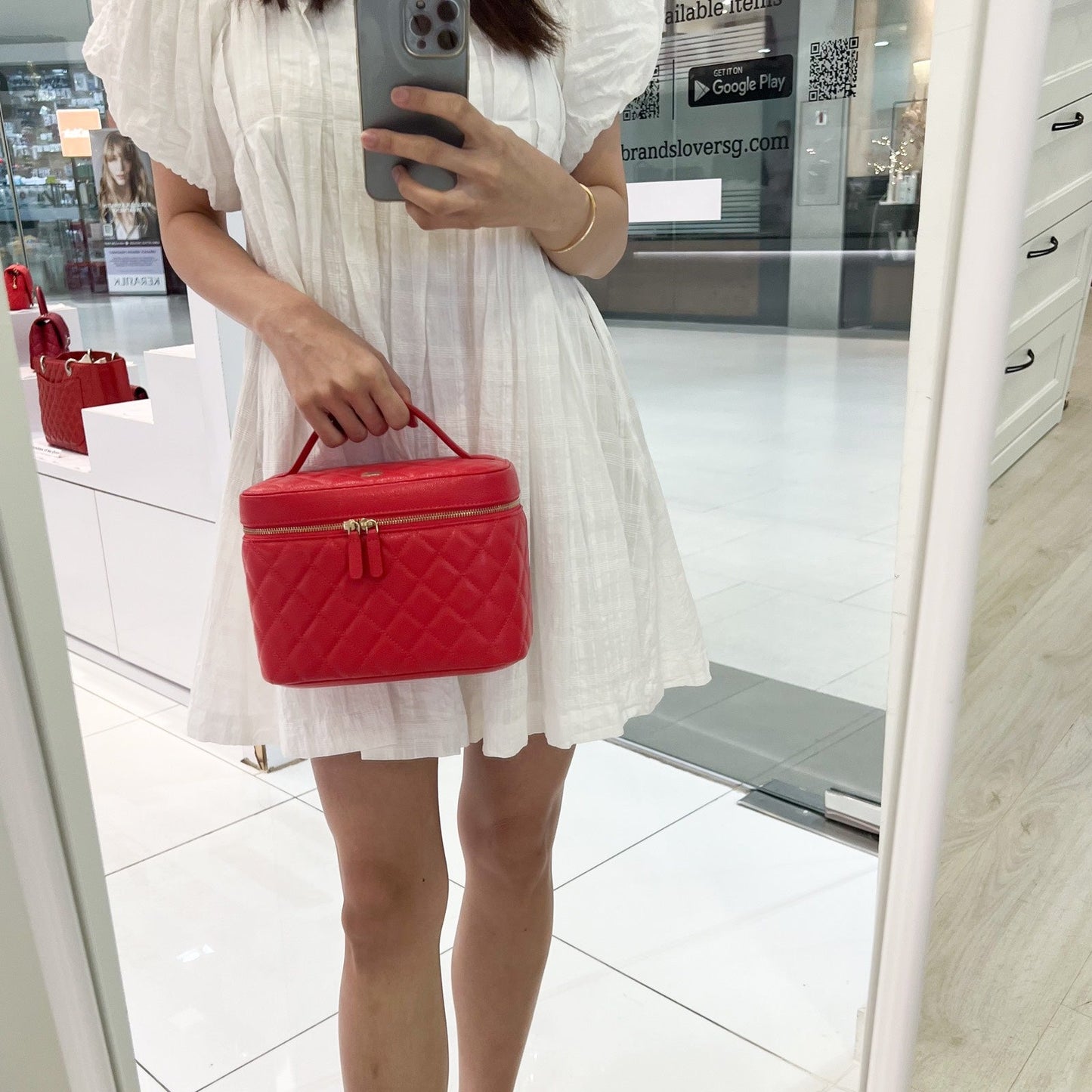 Chanel Top Handle Vanity Case in Handbag - Rovelle Bags