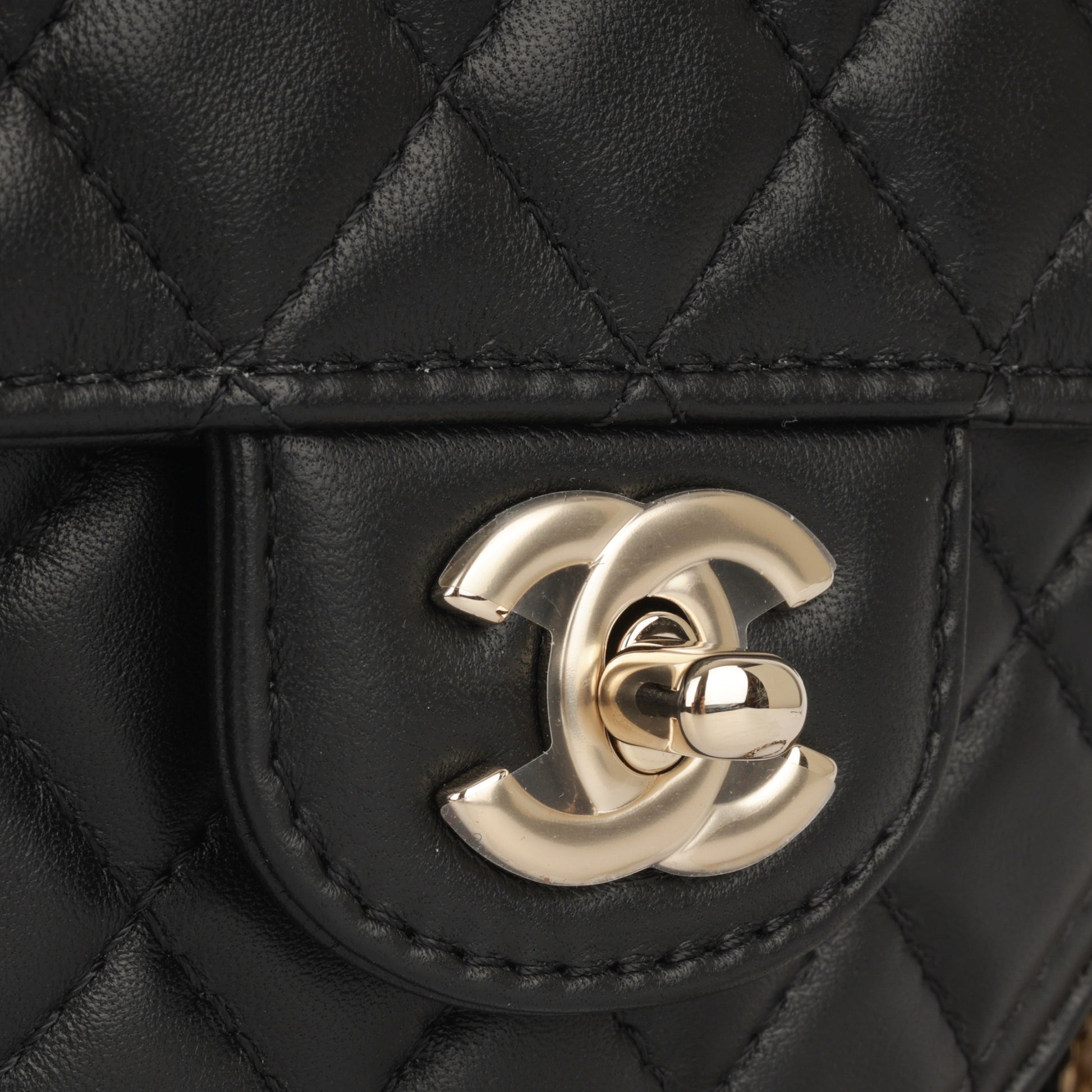 Chanel Handbag - Rovelle Bags