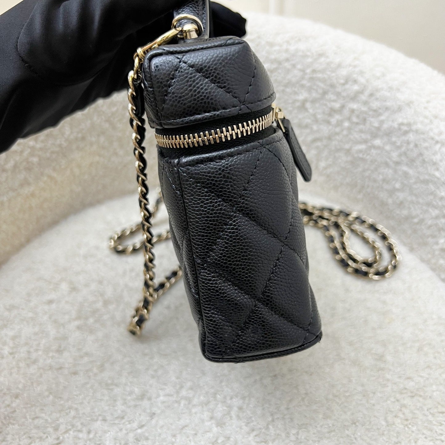 Chanel [Below Retail!] Chanel 25P Vanity Vanity Bag - Rovelle Bags