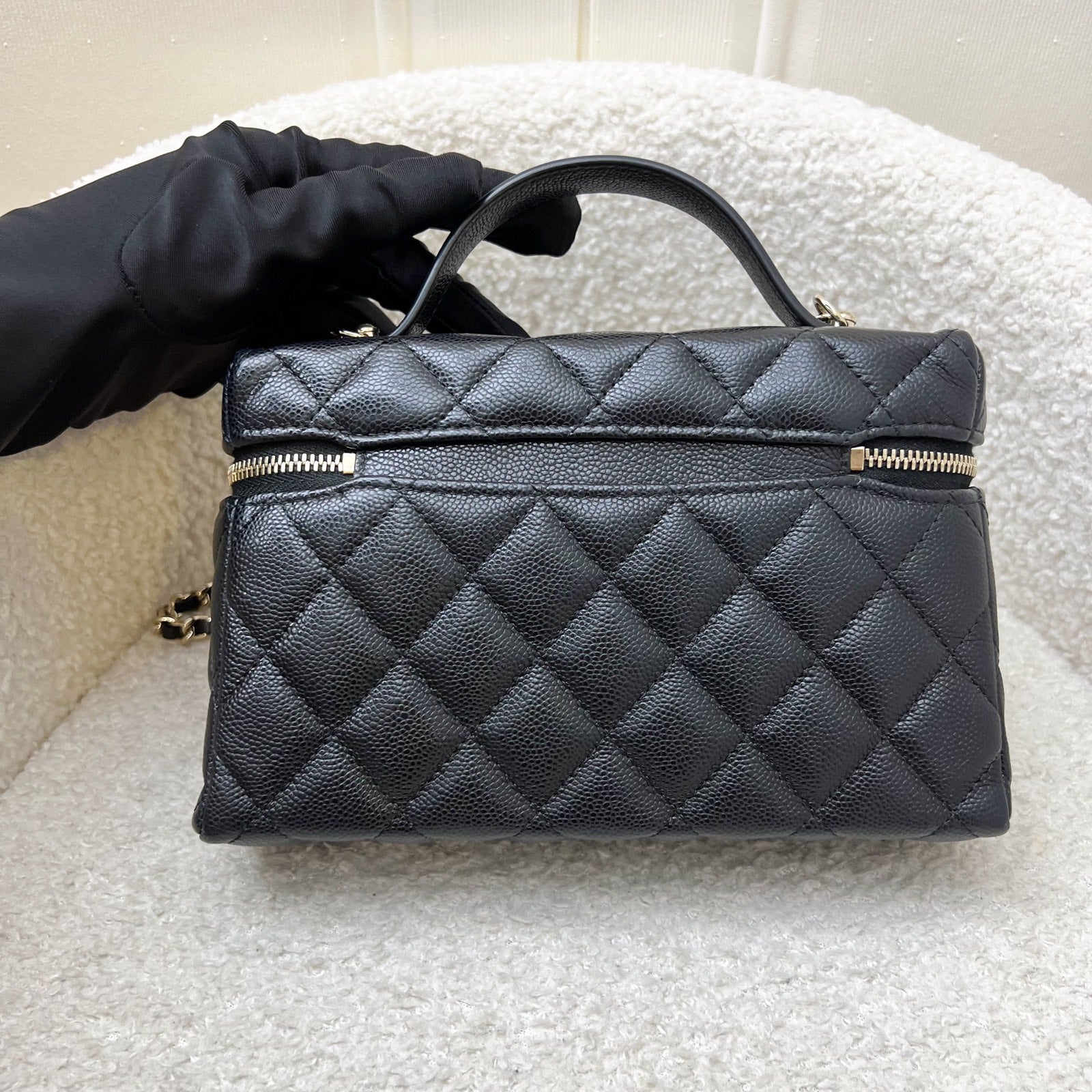Chanel [Below Retail!] Chanel 25P Vanity Vanity Bag - Rovelle Bags