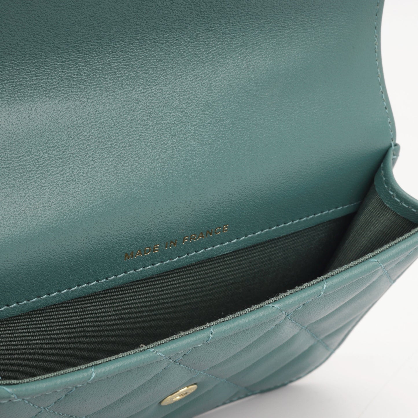 Chanel Handbag - Rovelle Bags